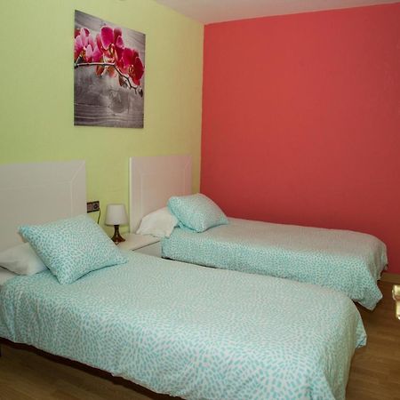 Apartamento Reus 1 - Parking Gratuito Εξωτερικό φωτογραφία