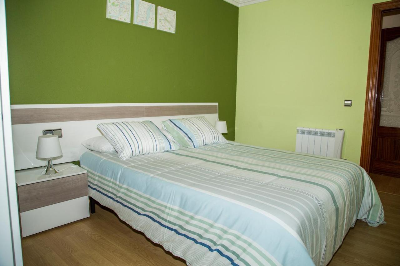 Apartamento Reus 1 - Parking Gratuito Εξωτερικό φωτογραφία