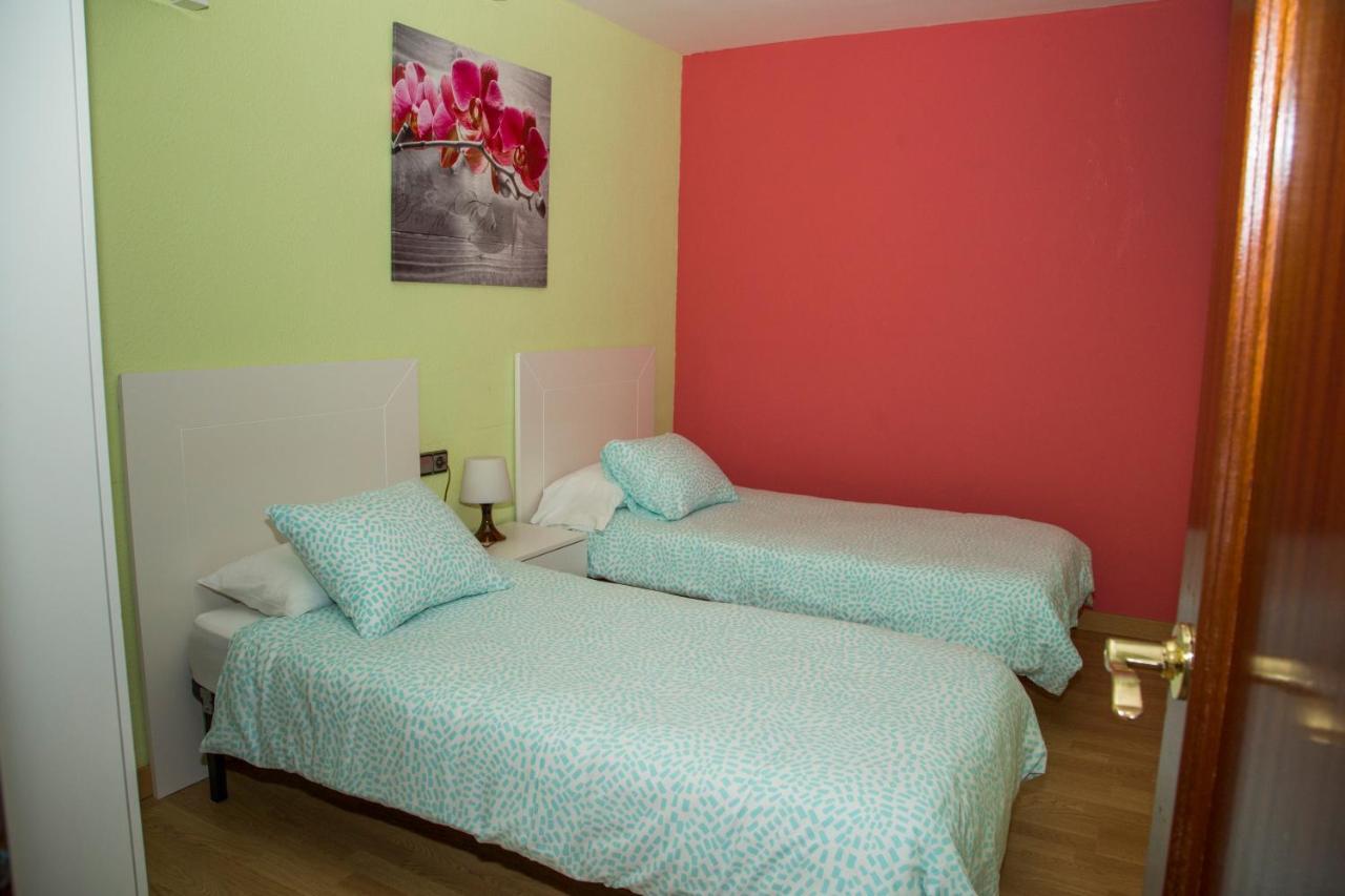 Apartamento Reus 1 - Parking Gratuito Εξωτερικό φωτογραφία