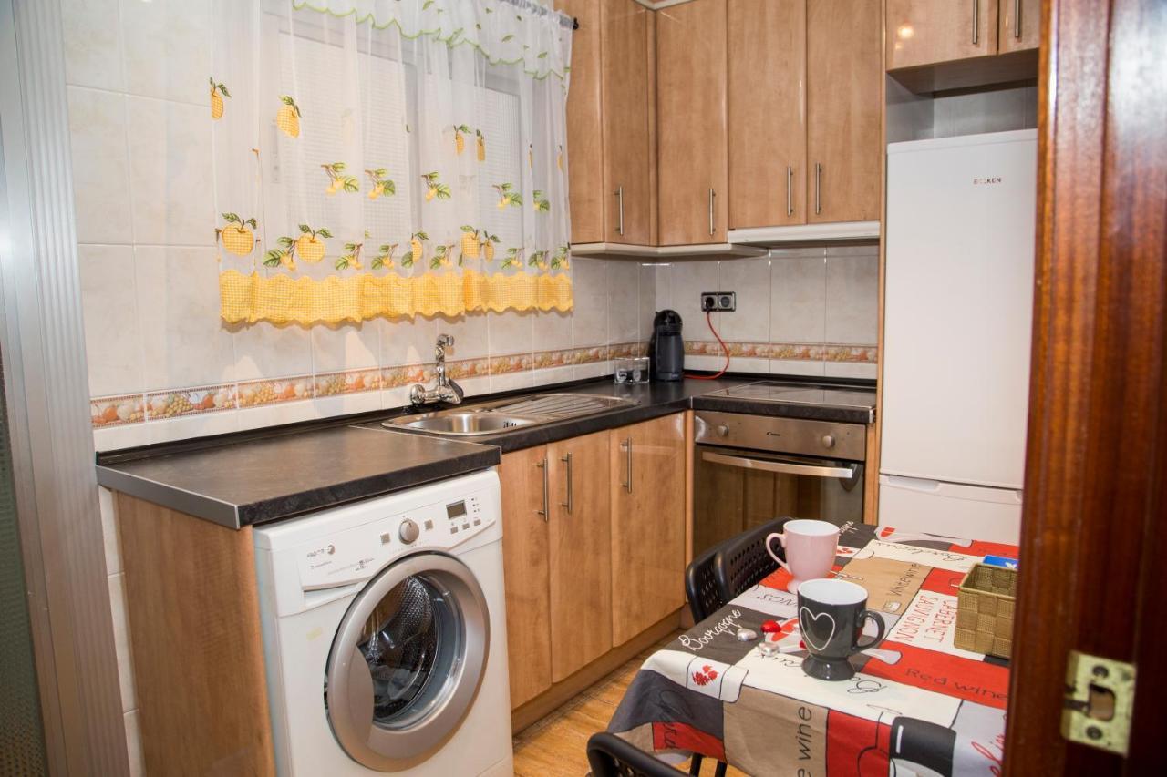 Apartamento Reus 1 - Parking Gratuito Εξωτερικό φωτογραφία