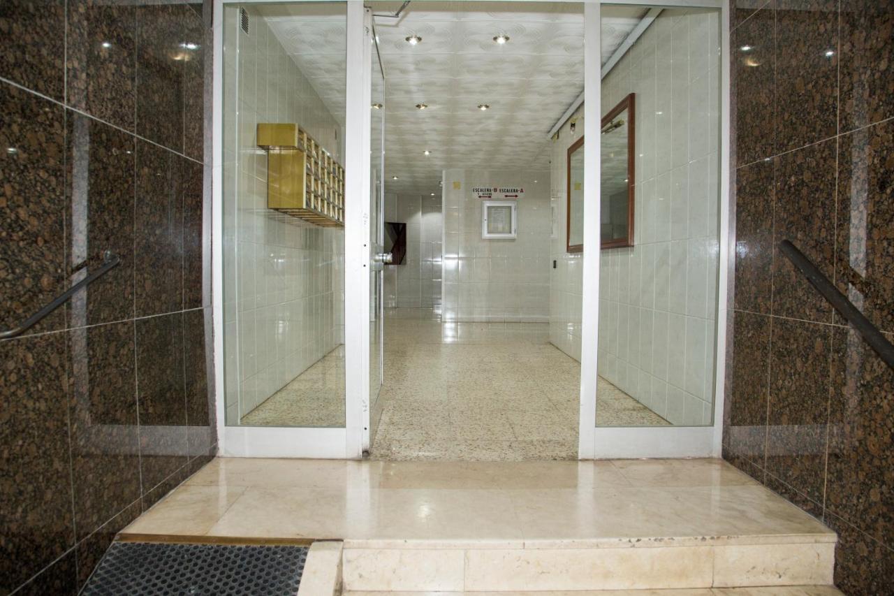 Apartamento Reus 1 - Parking Gratuito Εξωτερικό φωτογραφία